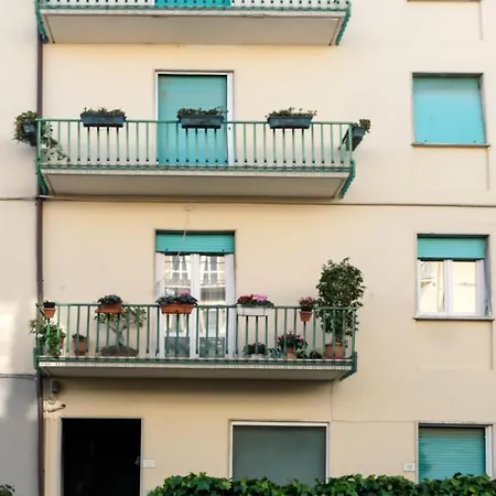 Casa Laura Mare Viareggio